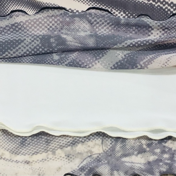 URBAN OUTFITTERS Sheer Mesh Mock Neck Mini Dress Butterfly Print Size XS - Picture 10 of 14